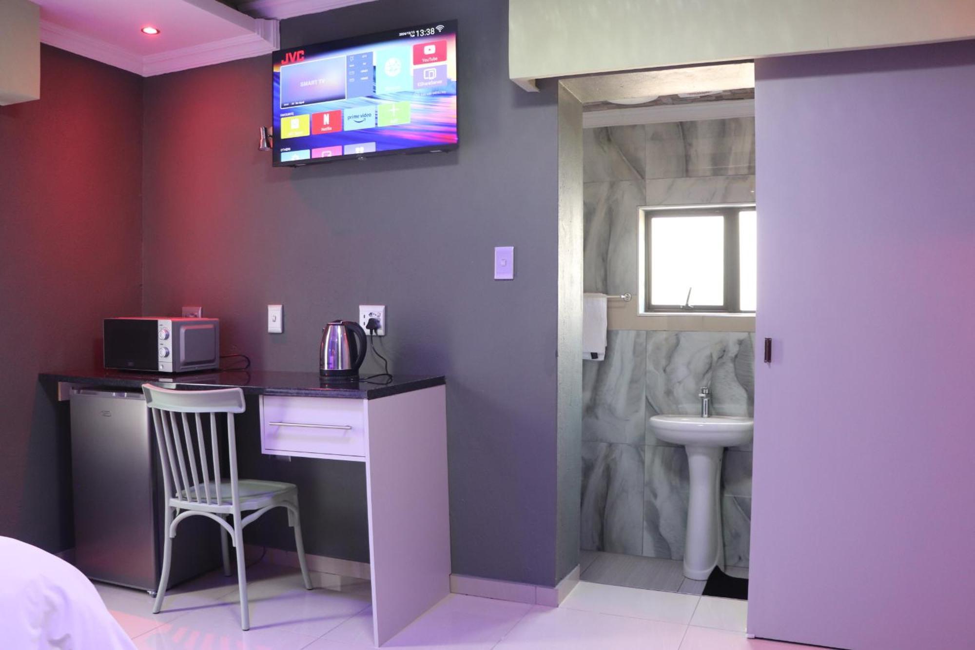 Wise Bird Guest House Roodepoort Εξωτερικό φωτογραφία