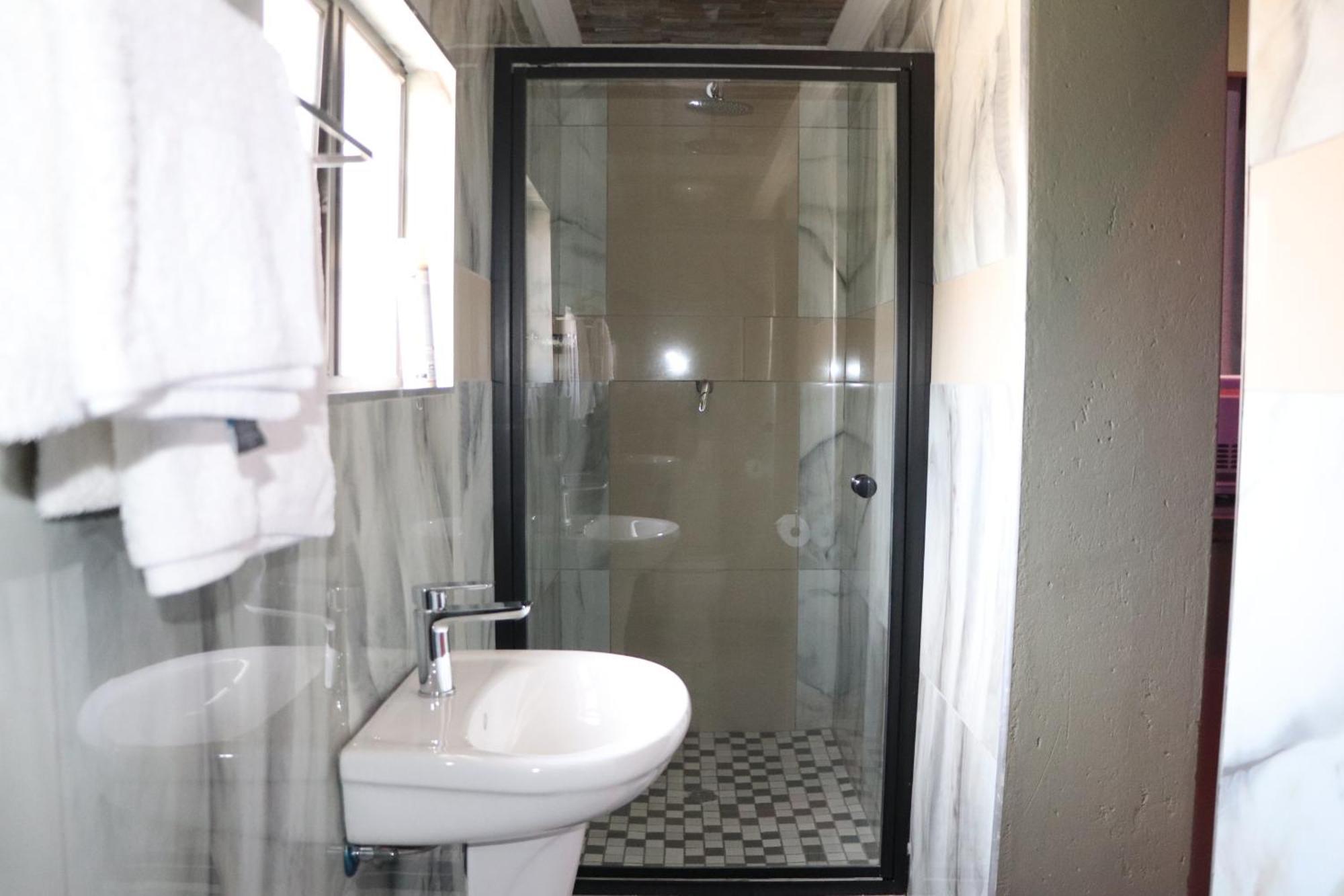 Wise Bird Guest House Roodepoort Εξωτερικό φωτογραφία